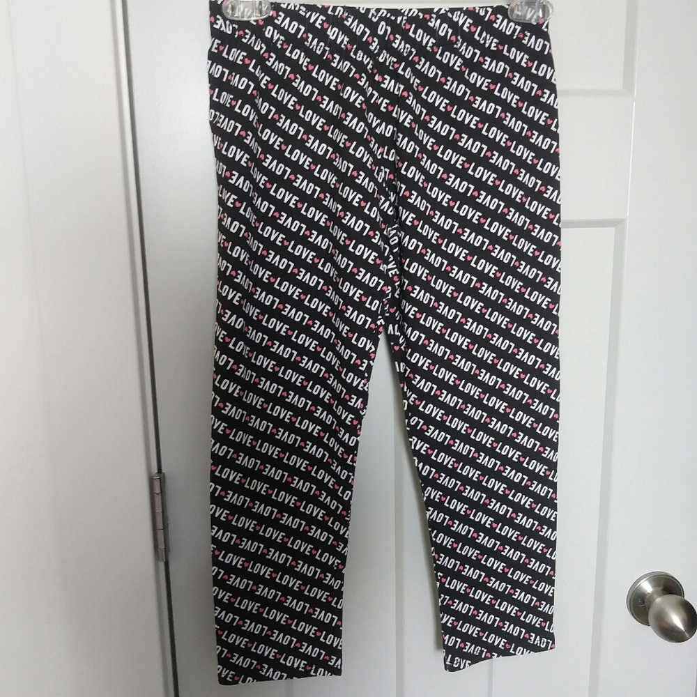 Black Capri Leggings
